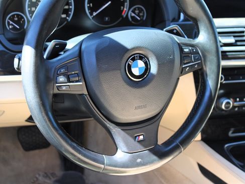 Used 2013 BMW 740Li image 28