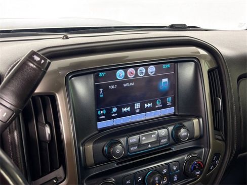 Used 2019 Chevrolet Silverado 2500 High Country image 14