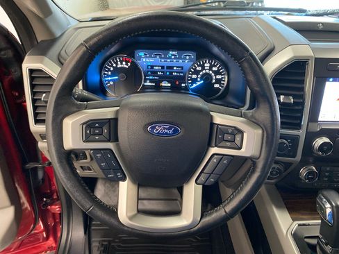 Used 2019 Ford F150 Lariat w/ Equipment Group 502A Luxury image 19