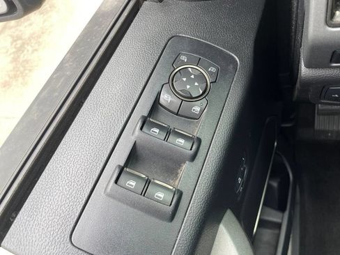 Used 2018 Ford F150 Raptor w/ Equipment Group 802A Luxury AWD/4WD image 27