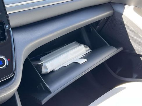 Used 2022 Hyundai Ioniq SEL image 11