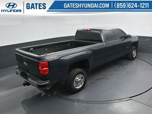 Used 2017 Chevrolet Silverado 2500 W/T AWD/4WD image 40