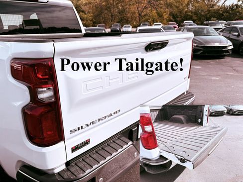 Used 2023 Chevrolet Silverado 1500 LTZ image 7