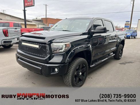 Used 2015 Toyota Tundra Platinum image 3