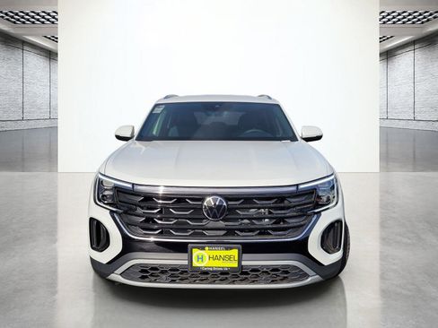 New 2026 Volkswagen Atlas Cross Sport SE AWD/4WD image 3