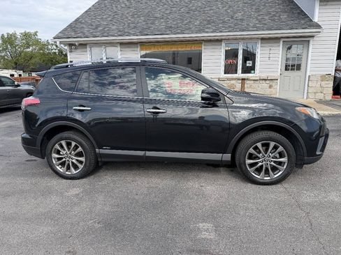 Used 2017 Toyota RAV4 Limited w/ Advanced Technology Package AWD/4WD image 8