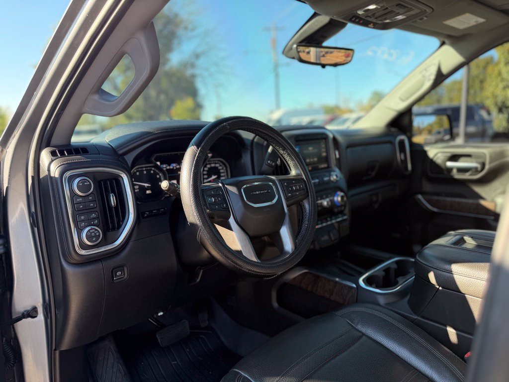 Used 2020 GMC Sierra 1500 Denali w/ Technology Package AWD/4WD image 12