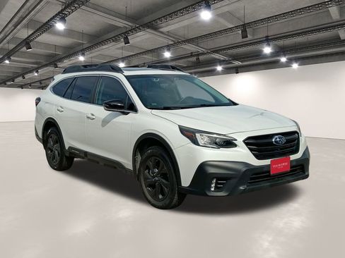 Used 2022 Subaru Outback Onyx Edition XT w/ Popular Package #2 image 2
