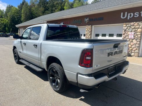 New 2026 RAM 1500 Express AWD/4WD image 7