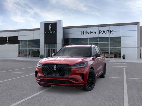 New 2026 Lincoln Aviator Reserve image 2