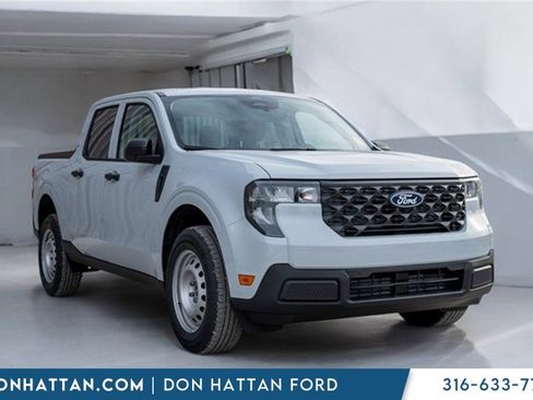 New 2026 Ford Maverick XL image 32