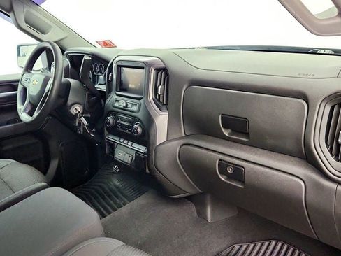 Used 2020 Chevrolet Silverado 1500 Custom w/ Custom Value Package image 23