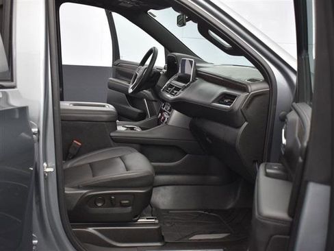 Used 2023 Chevrolet Tahoe Z71 w/ Off-Road Capability Package image 24