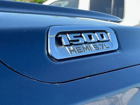 Used 2019 RAM 1500 Big Horn AWD/4WD image 30