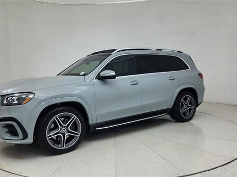 Used 2024 Mercedes-Benz GLS 450 4MATIC image 72