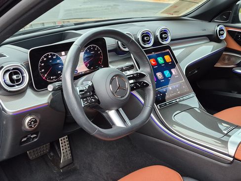 Used 2025 Mercedes-Benz C 300 4MATIC Sedan image 12