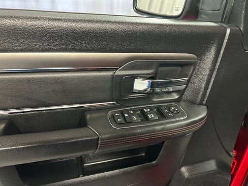 Used 2016 RAM 1500 Sport w/ Torred Sport Package AWD/4WD image 12