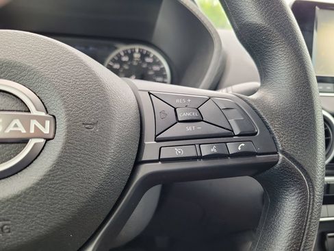 Used 2025 Nissan Sentra S FWD image 18
