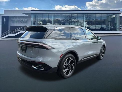 New 2026 Lincoln Nautilus Premier w/ Equipment Group 102A AWD/4WD image 8
