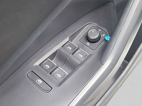 Used 2023 Volkswagen Jetta Sport image 20