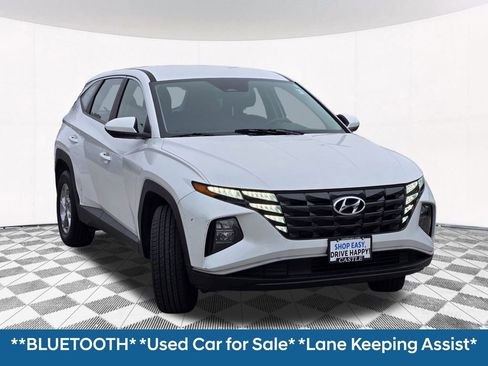 Used 2022 Hyundai Tucson SE image 4