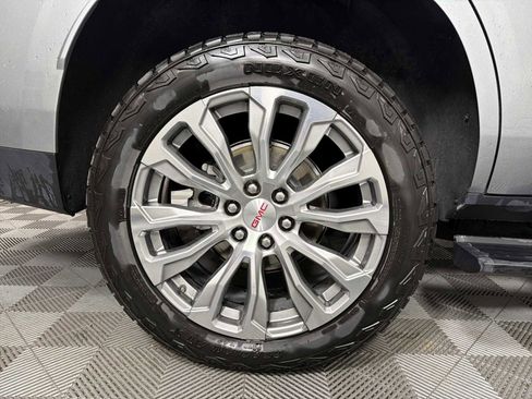 Certified 2023 GMC Yukon Denali image 34