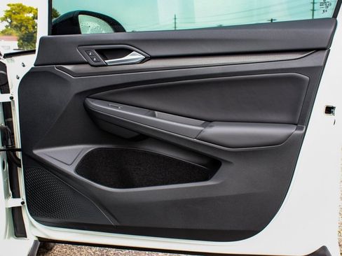 Used 2024 Volkswagen GTI SE image 13