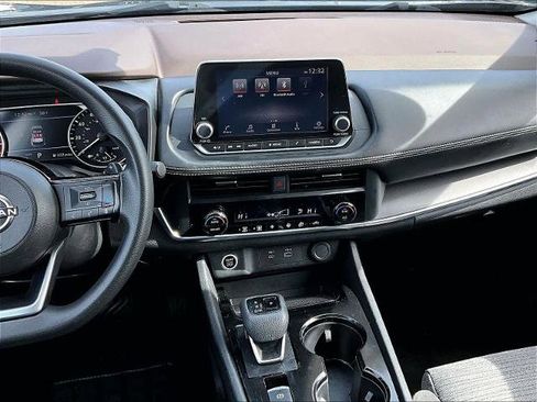 Certified 2023 Nissan Rogue SV AWD/4WD image 18