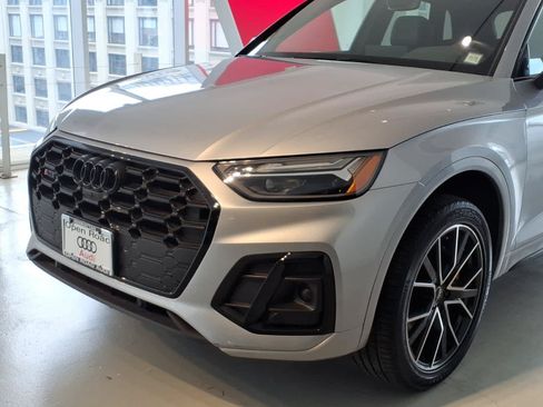 Certified 2023 Audi SQ5 Premium Plus w/ Premium Plus Package AWD/4WD image 7