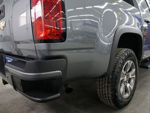 Used 2019 Chevrolet Colorado Z71 image 15