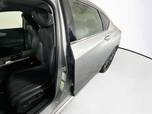 Used 2023 Acura TLX FWD image 12