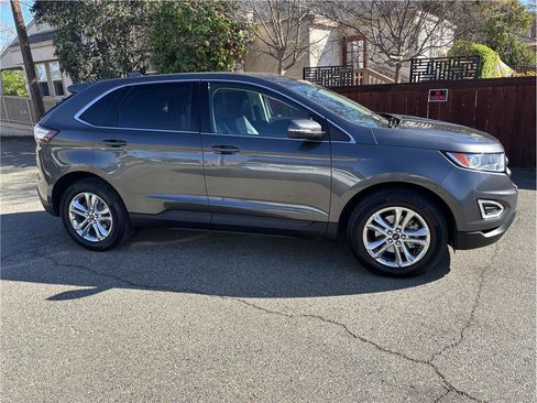 Used 2015 Ford Edge SEL w/ Equipment Group 201A image 4