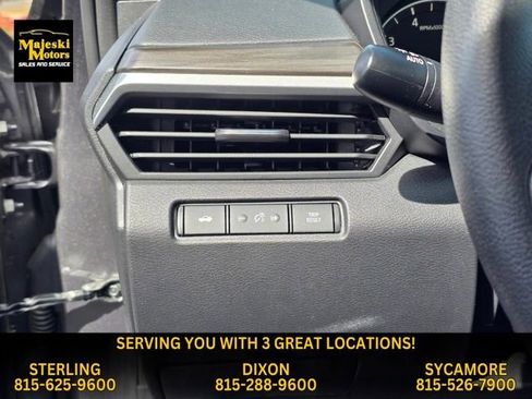 Used 2024 Nissan Altima 2.5 SV image 21