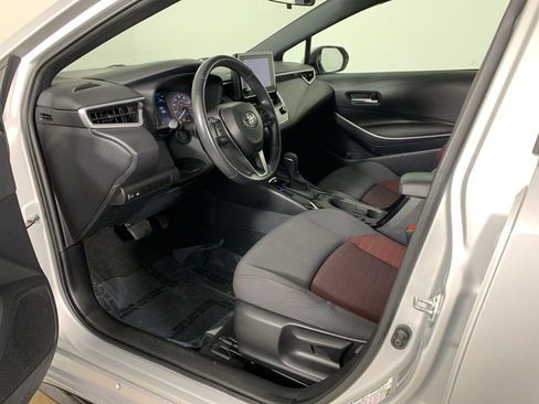 Used 2024 Toyota Corolla SE image 29