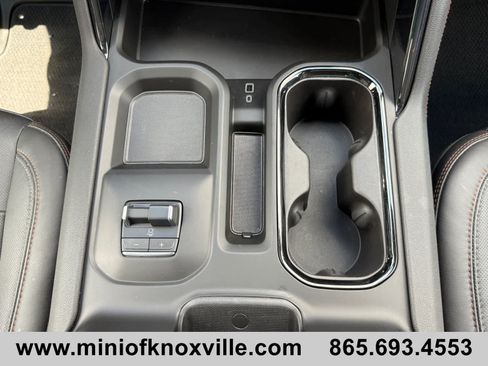 Used 2024 GMC Sierra 2500 AT4 w/ AT4 Premium Plus Package AWD/4WD image 27