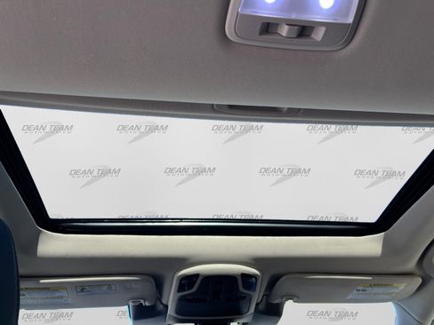 Certified 2024 Subaru Outback Touring AWD/4WD image 17