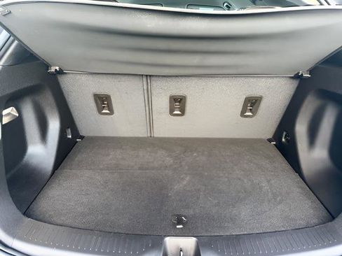 Used 2023 Chevrolet Bolt EUV LT image 42