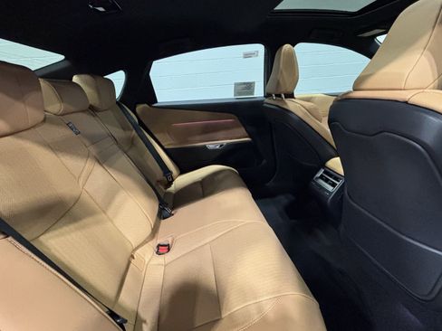 New 2026 Lexus ES 500e AWD/4WD image 39