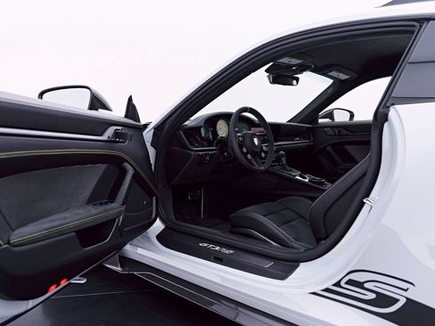 Used 2025 Porsche 911 GT3 RS RWD image 50