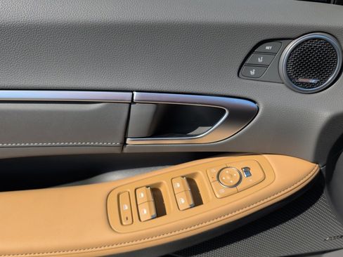 New 2026 Hyundai Sonata Limited FWD image 32