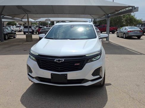 Used 2024 Chevrolet Equinox RS FWD image 3