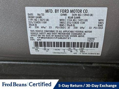 Used 2023 Ford Explorer XLT w/ Equipment Group 202A AWD/4WD image 33