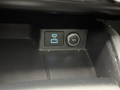 Used 2020 Ford Escape SEL image 25