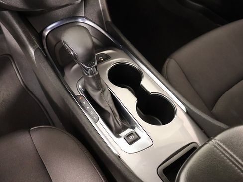 Used 2024 Chevrolet Malibu LT image 8