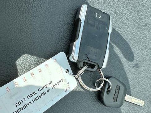 Used 2017 GMC Canyon SLT w/ Driver Alert Package AWD/4WD image 56