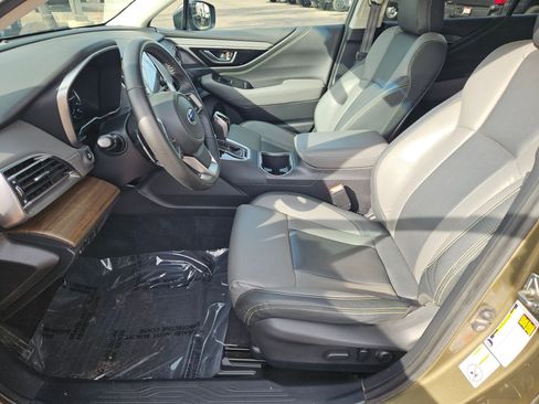 Used 2020 Subaru Outback Onyx Edition XT w/ Tech Package 2 image 17