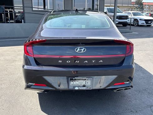 Used 2023 Hyundai Sonata SEL w/ Convenience Package FWD image 4