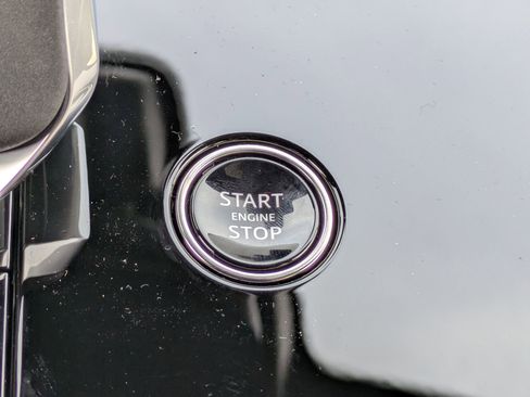 New 2026 Land Rover Range Rover Sport SE image 17