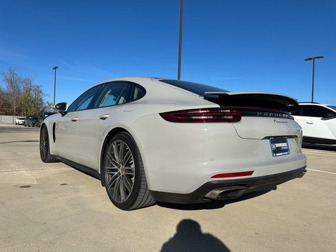 Used 2018 Porsche Panamera 4 image 7