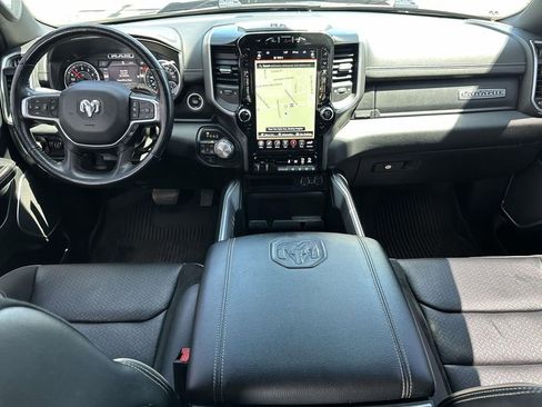 Used 2020 RAM 1500 Laramie AWD/4WD image 16